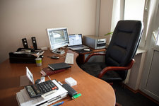 workplace-in-the-office-09.jpg